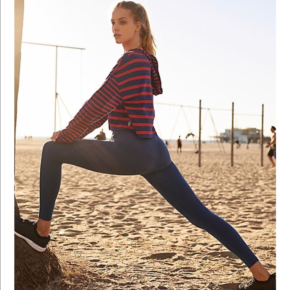 FREE PEOPLE HIGHWAISTED SCULPT LEGGINGS